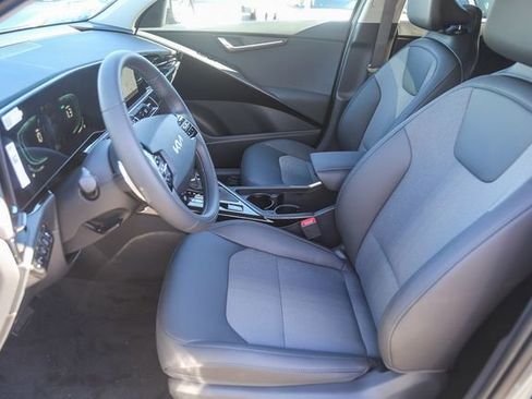 New 2026 Kia Niro EX image 10