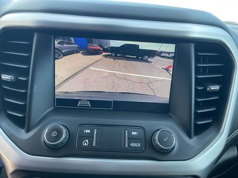 Certified 2023 GMC Acadia SLE w/ Driver Convenience Package FWD image 29