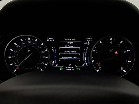 Used 2021 Maserati Levante S AWD/4WD image 9