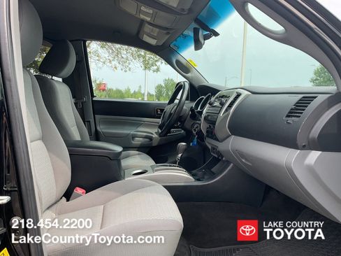Used 2012 Toyota Tacoma 4x4 Access Cab w/ SR5 Pkg image 13