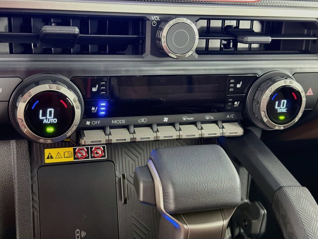 New 2026 Toyota 4Runner Limited AWD/4WD image 19