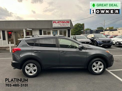 Used 2013 Toyota RAV4 XLE AWD/4WD image 2