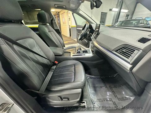 Used 2023 Audi Q5 2.0T Premium Plus image 19