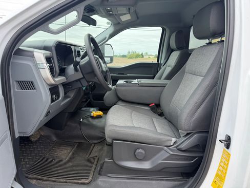 Used 2024 Ford F550 4x4 Regular Cab Super Duty image 9