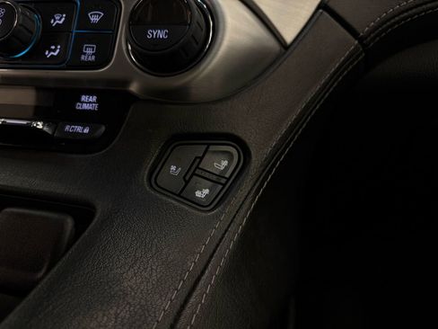 Used 2018 GMC Yukon SLT w/ Premium Edition image 30