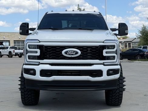 Used 2025 Ford F350 Platinum AWD/4WD image 7