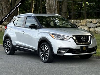 Used 2019 Nissan Kicks SR