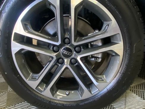 New 2025 Audi Q5 Premium Plus image 8