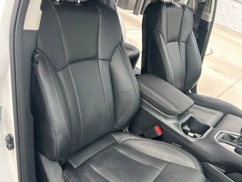 Used 2024 Subaru Outback Touring XT image 30