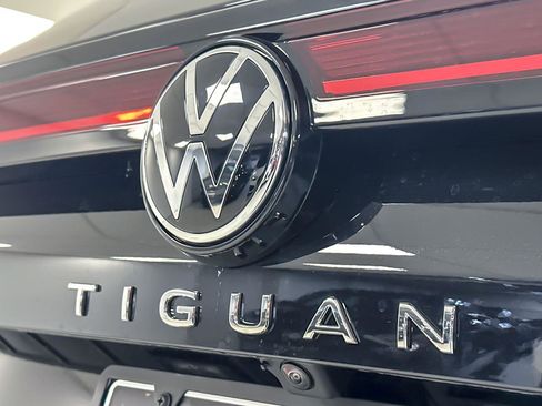 New 2025 Volkswagen Tiguan S image 25