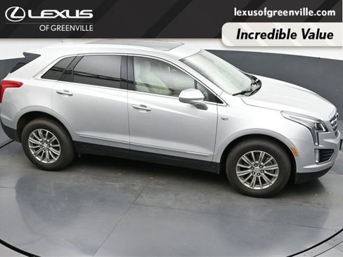 Used 2017 Cadillac XT5 Luxury w/ Driver Awareness Package image 45