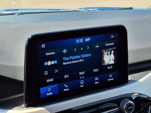 Used 2021 Ford Escape SEL image 15