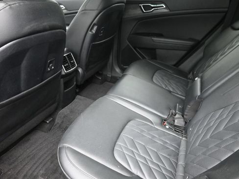 Used 2023 Kia Sportage X-Pro Prestige AWD/4WD image 12