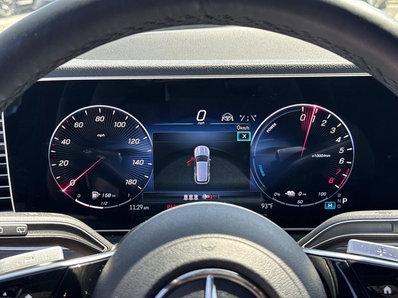 Used 2025 Mercedes-Benz GLE 450e 4MATIC w/ Driver Assistance Package image 29