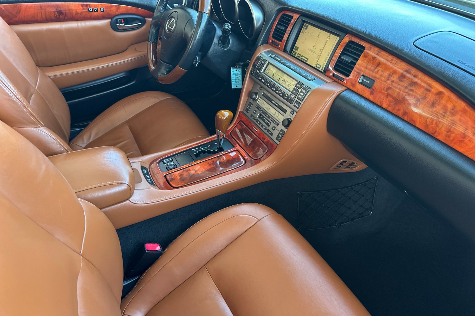 Used 2005 Lexus SC 430 Convertible w/ Preferred Accessory Pkg RWD image 16