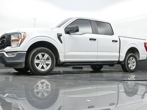 Used 2022 Ford F150 XL w/ Trailer Tow Package image 12