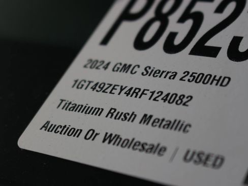 Used 2024 GMC Sierra 2500 AT4X AWD/4WD image 45