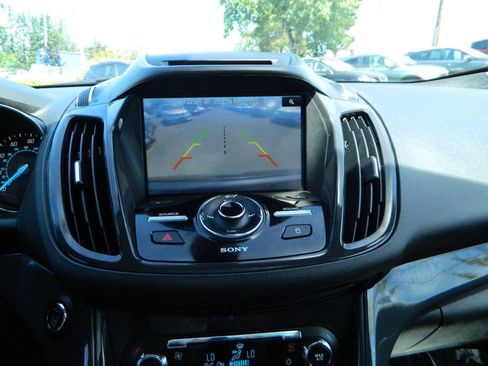 Used 2013 Ford Escape Titanium w/ Parking Technology Pkg AWD/4WD image 20