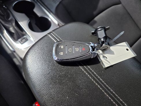 Used 2024 Chevrolet Malibu LT FWD image 29
