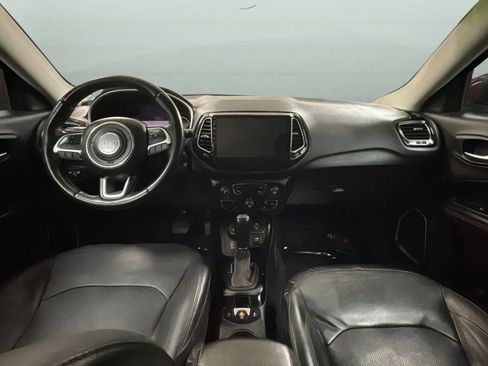Used 2017 Jeep Compass Limited AWD/4WD image 9