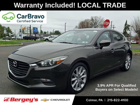 Used 2017 MAZDA MAZDA3 Touring FWD image 1