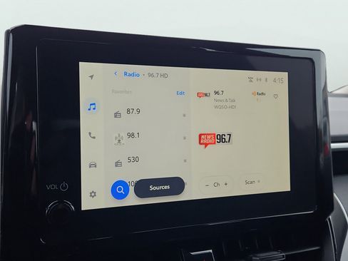 Used 2024 Toyota Corolla LE image 16