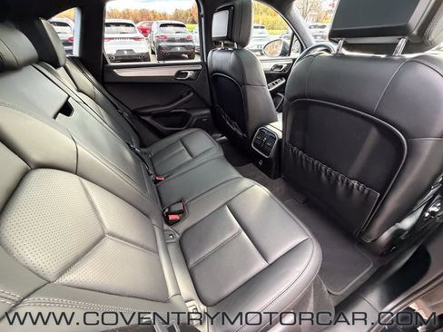 Used 2020 Porsche Macan Turbo image 49