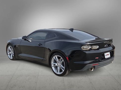 Used 2021 Chevrolet Camaro LT w/ RS Package RWD image 6