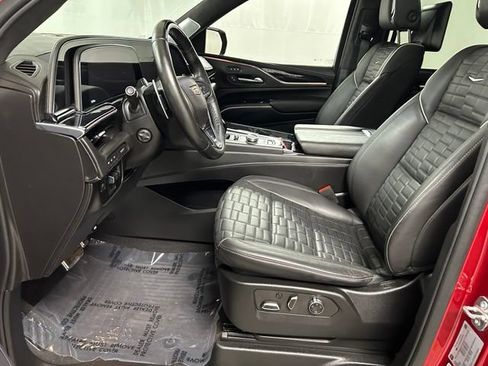 Used 2024 Cadillac Escalade V w/ LPO, ONYX Package AWD/4WD image 12