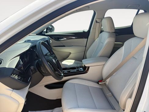 Used 2023 Buick Envision Preferred AWD/4WD image 9