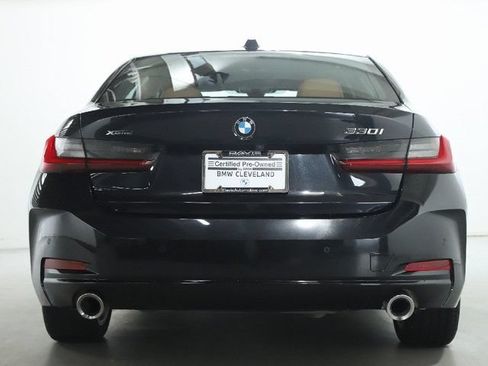 Used 2023 BMW 330i xDrive Sedan w/ Premium Package AWD/4WD image 43