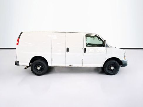 Used 2009 Chevrolet Express 2500 RWD image 5