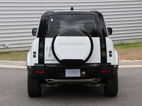 New 2026 Land Rover Defender 110 S AWD/4WD image 5