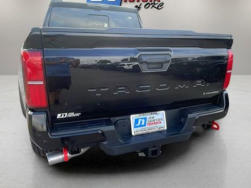 New 2025 Toyota Tacoma TRD Off-Road image 12