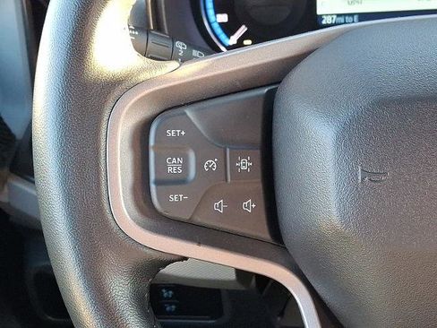 Certified 2023 Ford Bronco Black Diamond image 21