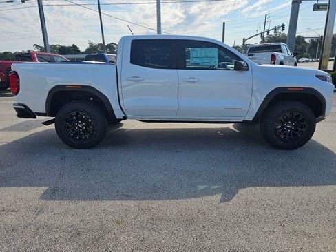 New 2026 GMC Canyon Elevation image 8