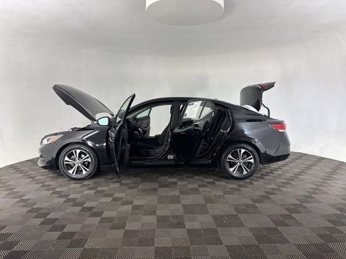 Used 2021 Nissan Sentra SV image 9