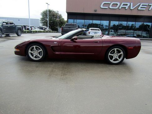 Used 2003 Chevrolet Corvette Convertible w/ Preferred Equipment Group1 RWD image 8