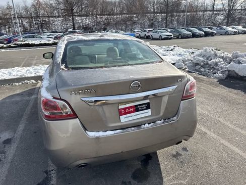 Used 2013 Nissan Altima 2.5 SV w/ 2.5SV Convenience Pkg image 18