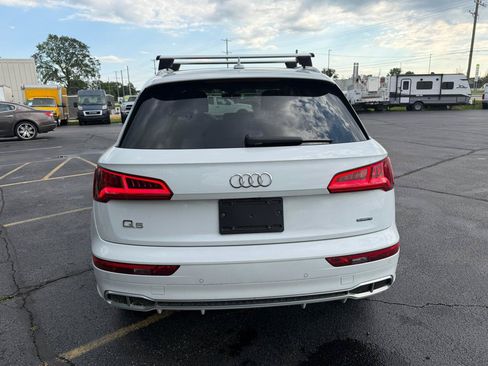 Used 2020 Audi Q5 e Premium Plus AWD/4WD image 4