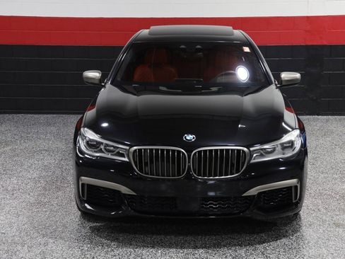 Used 2017 BMW M760i xDrive image 12