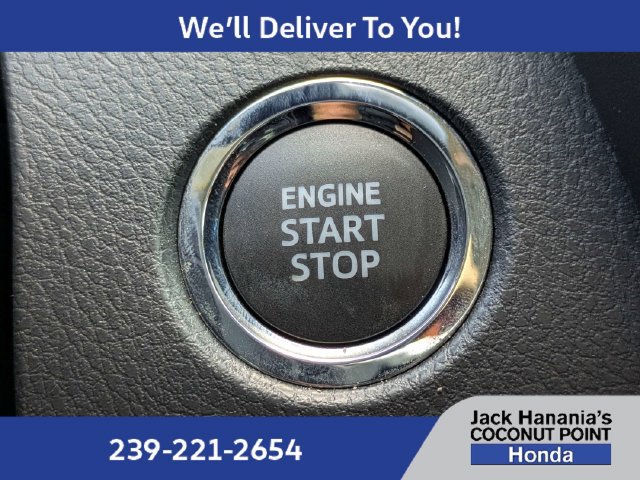 Used 2023 Toyota Camry SE w/ Cold Weather Package FWD image 31