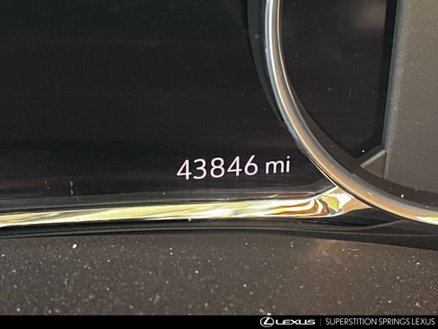 Used 2022 GMC Terrain Denali w/ Denali Premium Package image 8