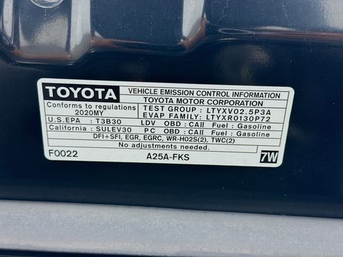 Used 2020 Toyota Camry SE w/ Carpet Mat Package FWD image 19