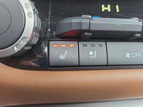 Used 2023 Toyota Tundra 1794 Edition w/ TRD Off-Road Package image 23