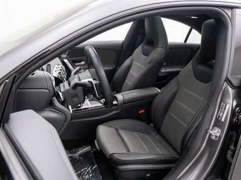 Used 2025 Mercedes-Benz CLA 35 AMG 4MATIC image 18