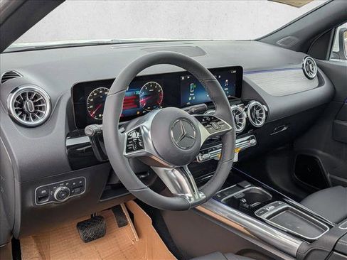 New 2026 Mercedes-Benz GLA 250 4MATIC image 3