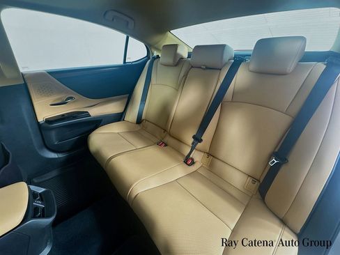 Certified 2023 Lexus ES 350 w/ Premium Package FWD image 26