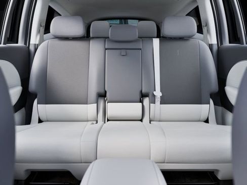 New 2026 Hyundai Ioniq 9 S RWD image 12