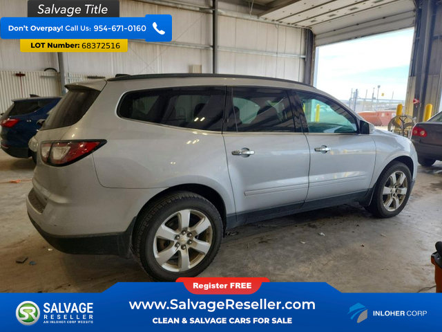 Used 2017 Chevrolet Traverse LT w/ Style and Technology Package AWD/4WD image 4